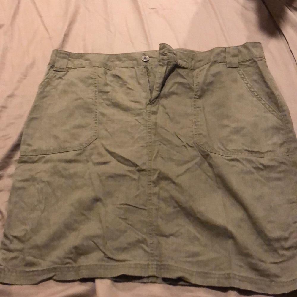 Pencil skirt